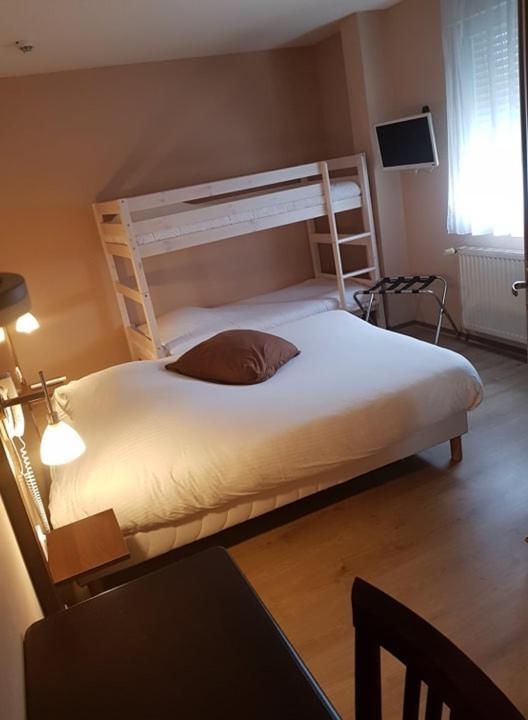 Ambiance Hotel Limas