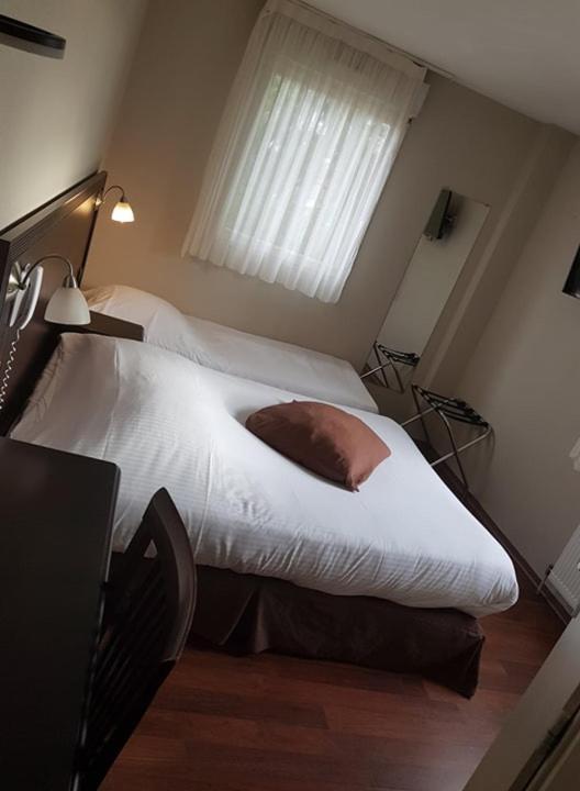 Hotel Ambiance 2*